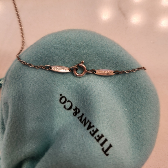 Tiffany & Co. Elsa Peretti Open Heart Pendant - Picture 4 of 5